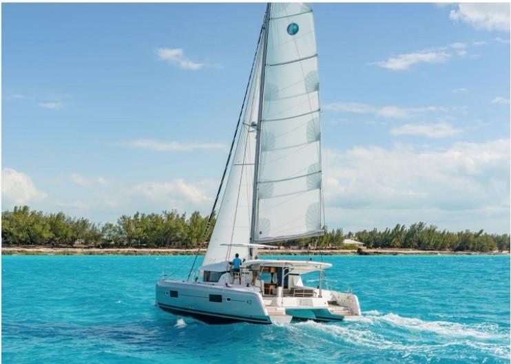 Photo #1 - Lagoon 42 - 4 + 2 cab. (Q) in BVI, Hodge's Creek Marina - 36694