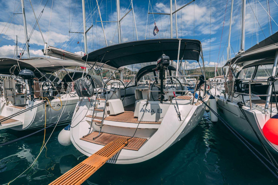 Photo #1 - Sun Odyssey 49i (Ana B.) in Yachtclub Seget (Marina Baotić) - 36733