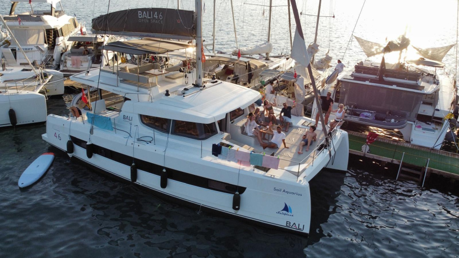 Photo #1 - Bali 4.6 - 5 + 1 cab. (Sail Aquarius) in  - 36744