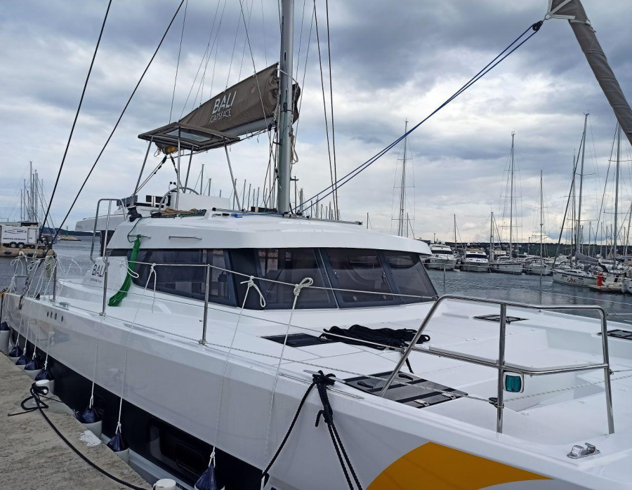 Photo #1 - Bali Catspace (Ocean Office) in Marina Šangulin - 36746