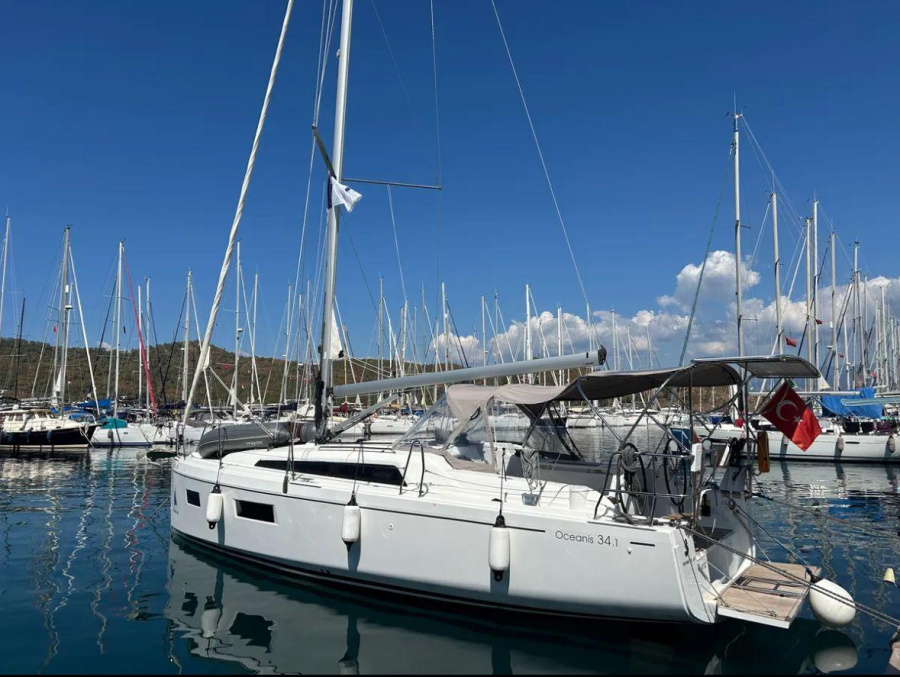 Photo #1 - Oceanis 34.1 - 3 cab. (Sail Lynx) in Ece Saray Marina Resort - 36756