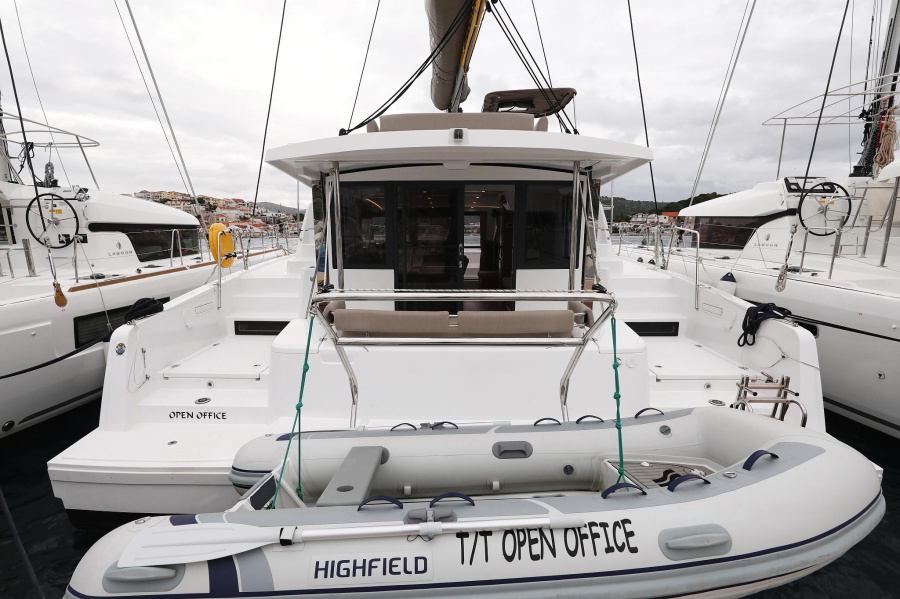 Photo #1 - Bali 4.2 - 4 + 1 cab. (Open Office) in Marina (ex.SCT) - 36994
