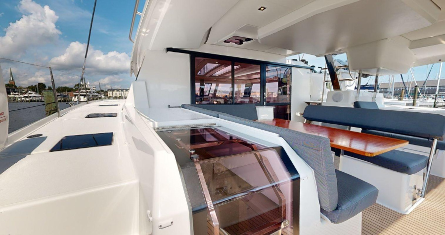 Photo #1 - Fountaine Pajot Tanna 47 - 5 cab. (Dragonfly) in Resort & Marina - 36998
