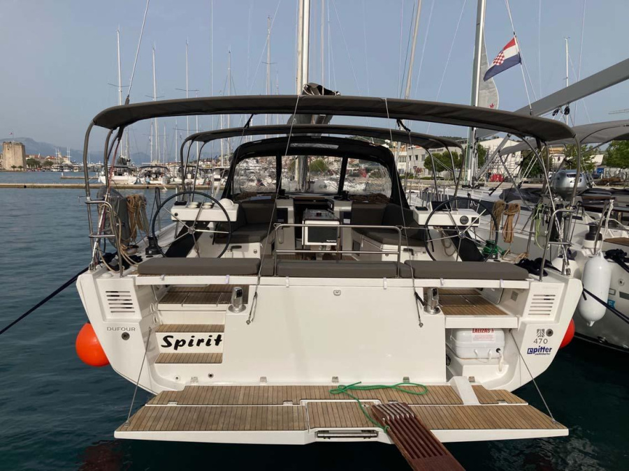 Photo #1 - Dufour 470 - 3 cab. (Spirit) in Marina (ex.SCT) - 37010