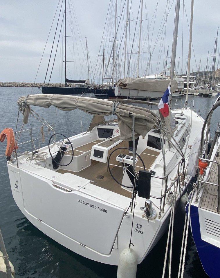 Photo #1 - Dufour 390 GL (Les Copains D'abord) in Marseille, Corbières Port Services - 37024
