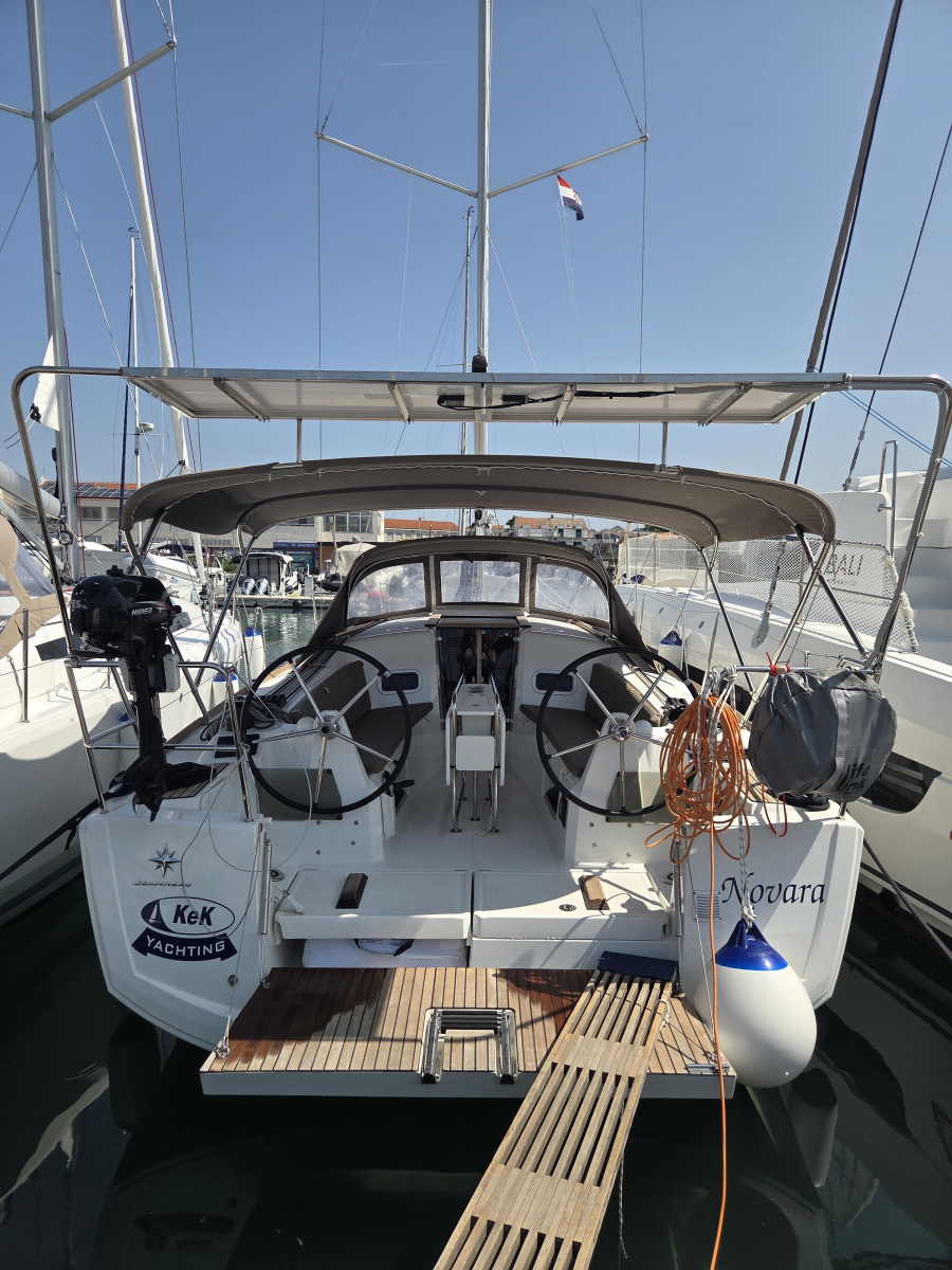 Photo #1 - Sun Odyssey 349 (Novara) en Marina - 37036