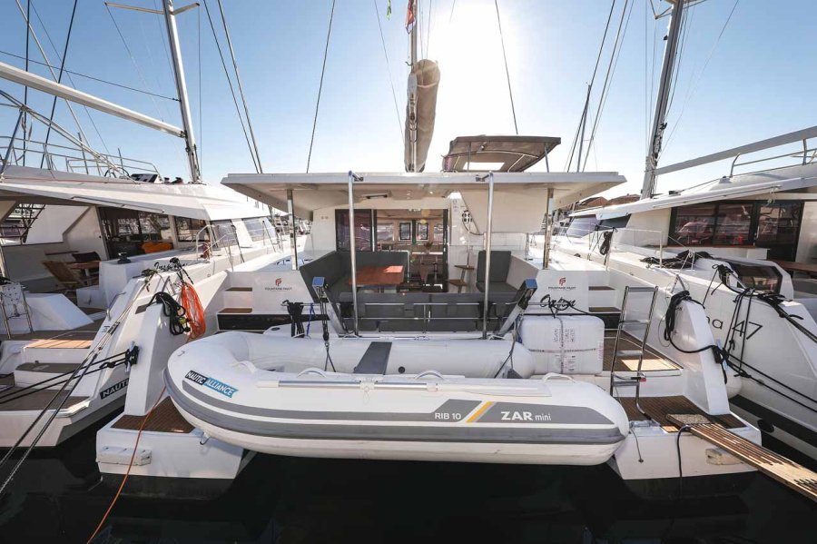Photo #1 - Fountaine Pajot Isla 40 - 4 + 1 cab. (Orion) in Marina Kornati - 37053