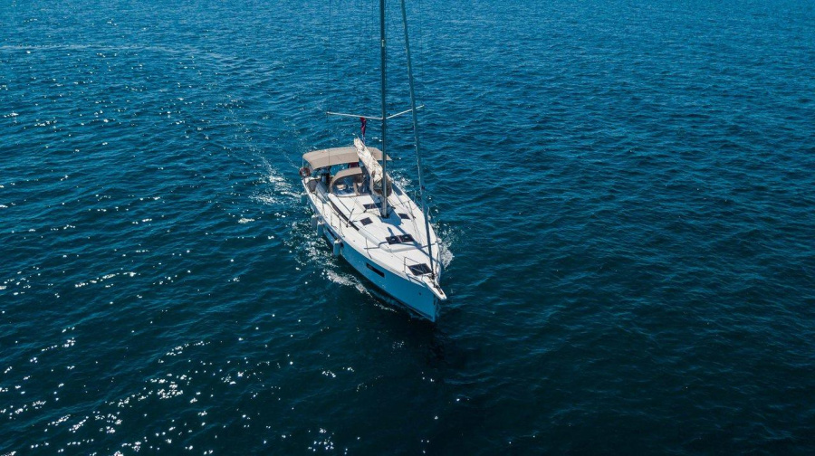 Photo #1 - Sun Odyssey 440 (Deep Water) en Athens, Alimos marina - 37054