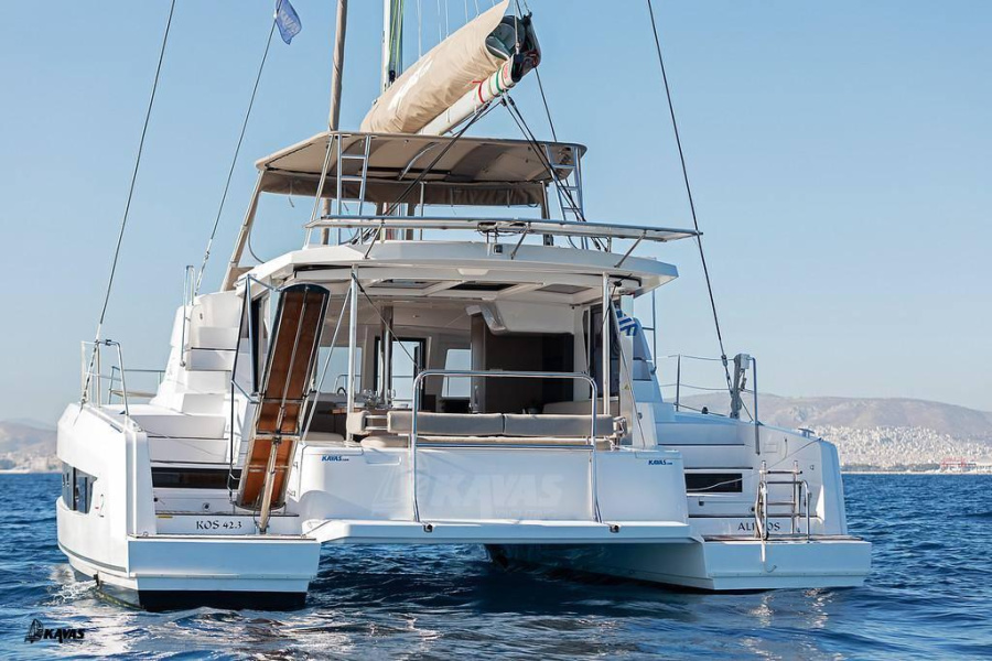 Photo #1 - Bali 4.2 (Kos 42.9) in Alimos marina - 37131