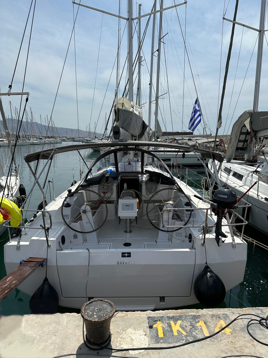 Photo #1 - Bavaria C42 (Leopard) in Alimos marina - 37163
