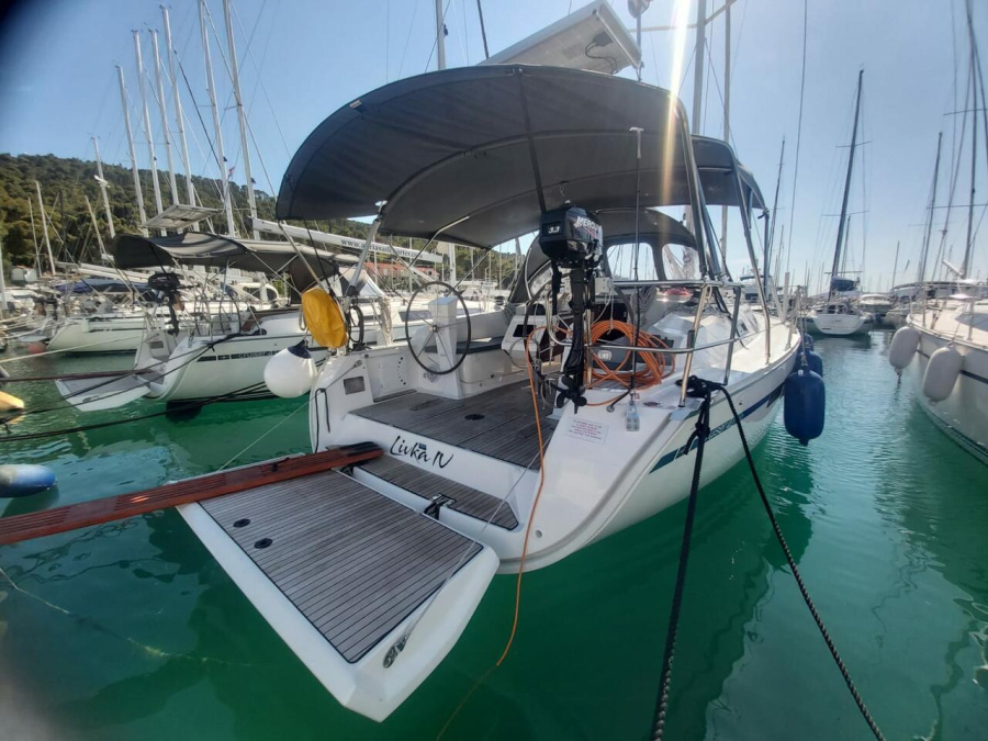 Photo #1 - Bavaria Cruiser 41 - 3 cab. (Livka IV) in Marina Zenta - 37244