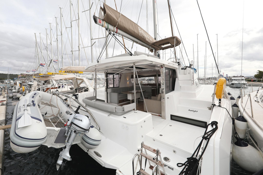 Photo #1 - Bali 4.2 OW (Sunlight) in Marina Molum (Sv. Filip i Jakov) - 37271