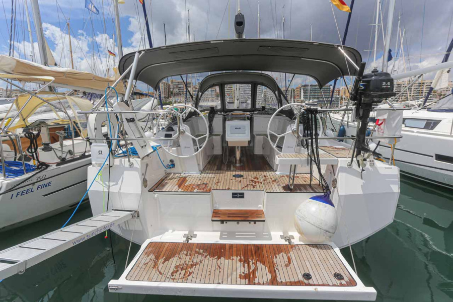 Photo #1 - Bavaria C38 (Cloud Rider) in de Mallorca, Real Club Nautico - 37454