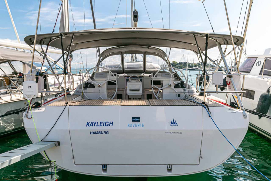 Photo #1 - Bavaria C45 - 4 cab. (Kayleigh) in Gouvia Marina - 37494