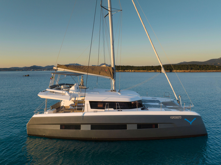 Photo #1 - Dufour 48 Catamaran - 5 + 1 cab. (Delphinus) in Sardinia, Punta Nuraghe - 37598