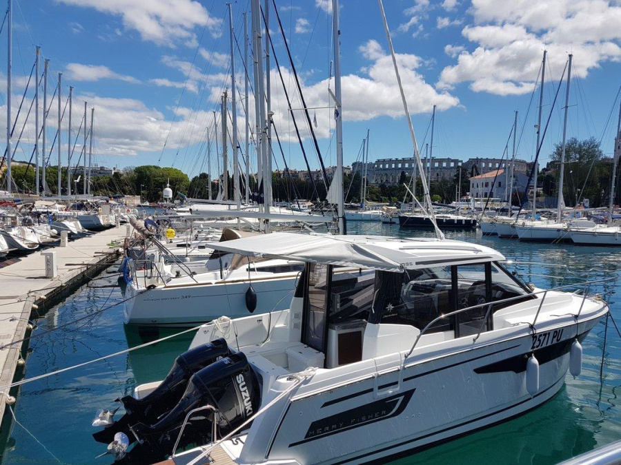 Photo #1 - Merry Fisher 895 (Riva) in Marina Kornati - 37765