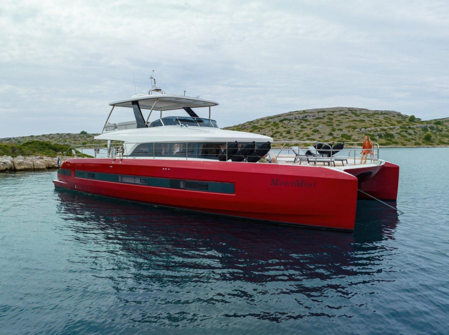 Photo #1 - Lagoon Sixty 7 (Mastermind) in Harbour - 37794