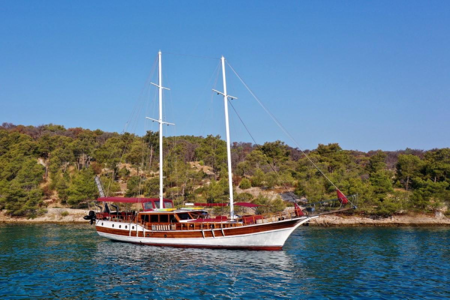 Photo #1 - Tango (Tango) en Marina - 37862