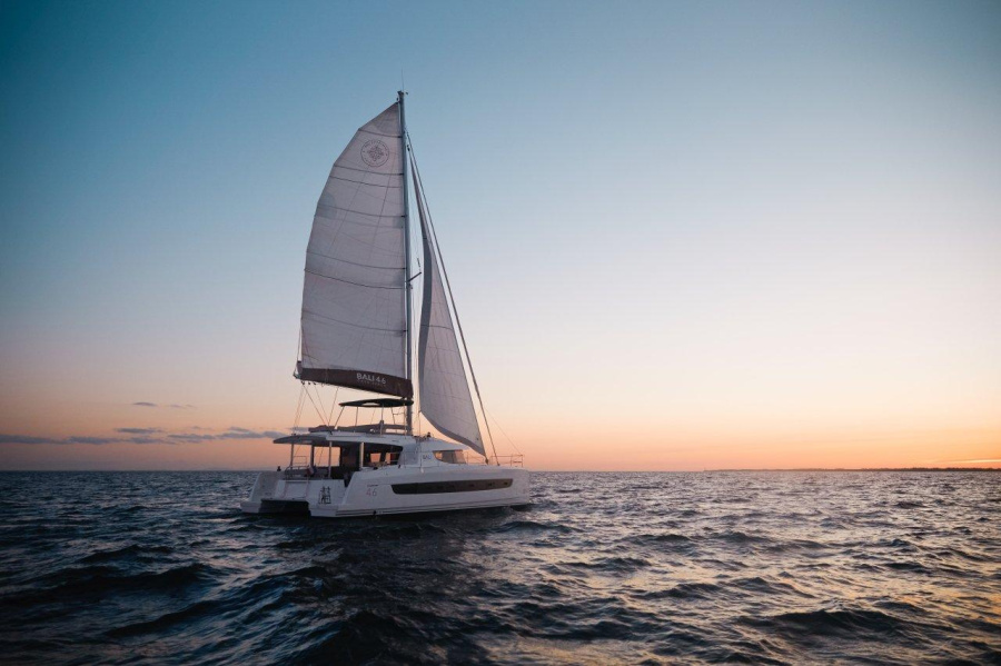 Sail and Travel - 2