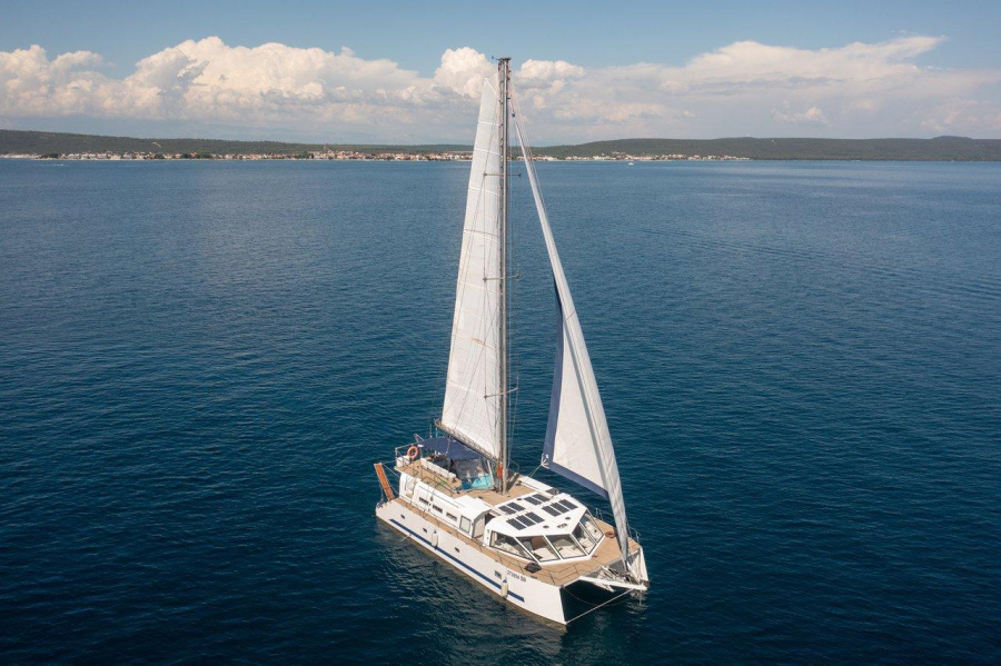 Photo #1 - Upwind 50 Eco - 4 + 1 cab. (Upwind) in Marina (ex.SCT) - 37940