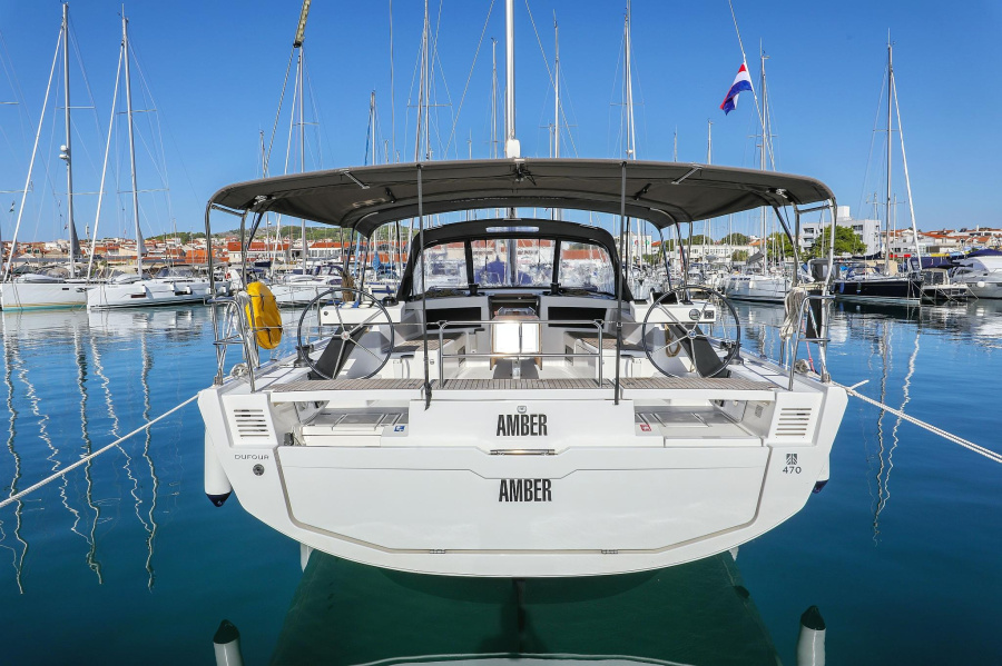 Photo #1 - Dufour 470 - 3 cab. (Amber) in Marina (ex.SCT) - 37946