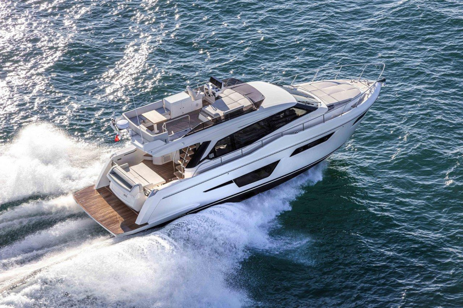 Photo #1 - Ferretti Yachts 500 - 3 + 1 cab (DDM29) en D-Marin Dalmacija Marina - 38052