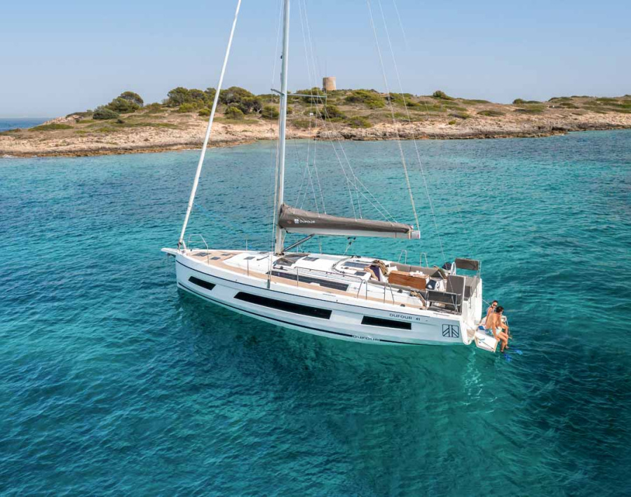 Photo #1 - Dufour 41 - 3 cab. (Kaylani) in ACI Marina Jezera - 38111