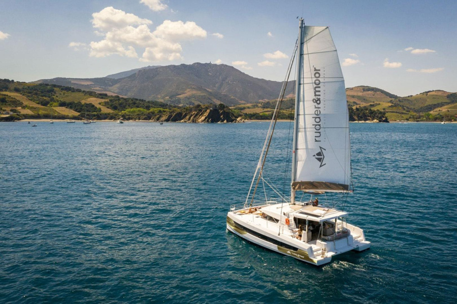 Photo #1 - Bali 4.2 OW (Sah Mat) in Yacht Club Mai - 38130