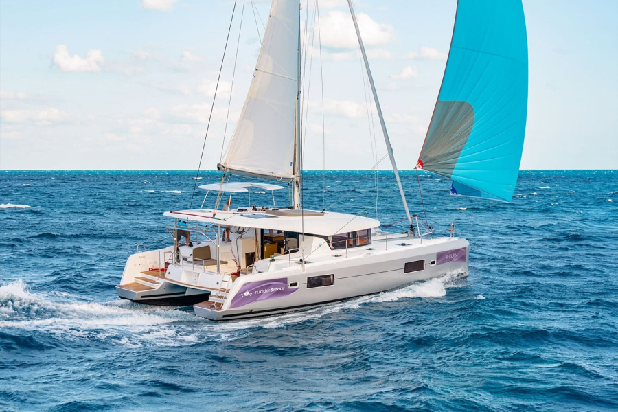 Photo #1 - Lagoon 42 - 4 + 1 cab. (Fujin) in Yacht Club Mai - 38131