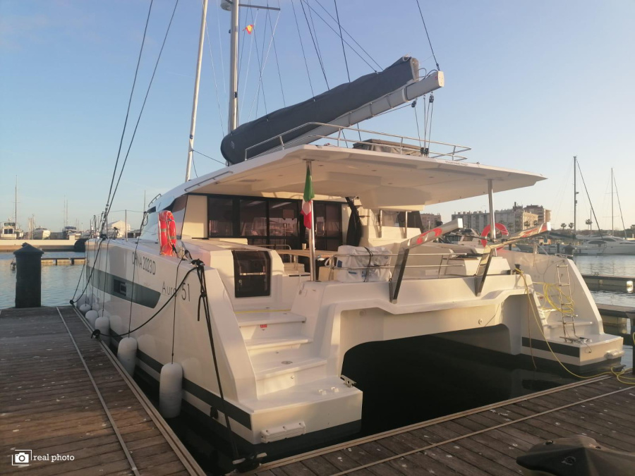 Photo #1 - Fountaine Pajot Aura 51 - 5 + 1 cab. (Papa Charlie) in  - 38152