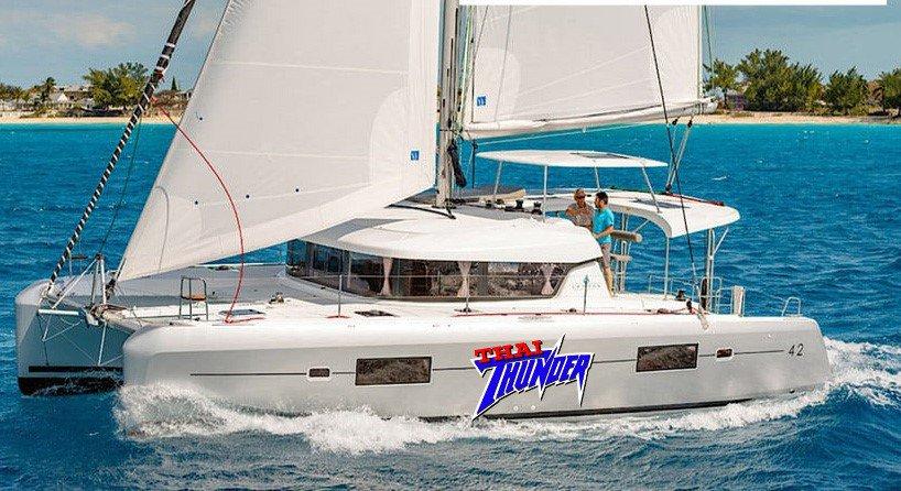 Photo #1 - Lagoon 42 - 4 + 2 cab. (Thai Thunder) en Yacht Haven Marina - 38201