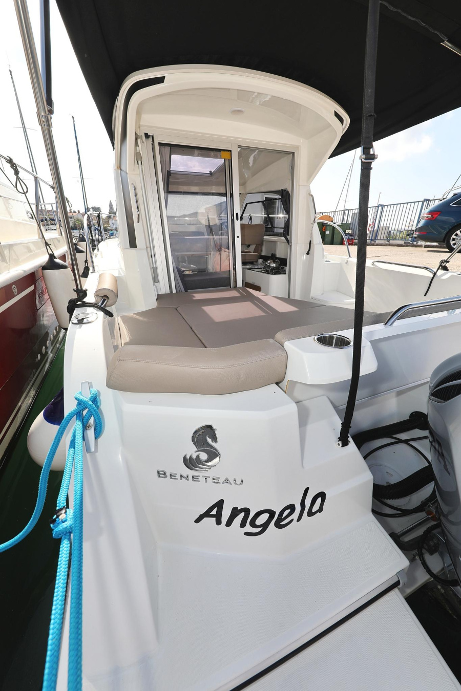 Angela - 2