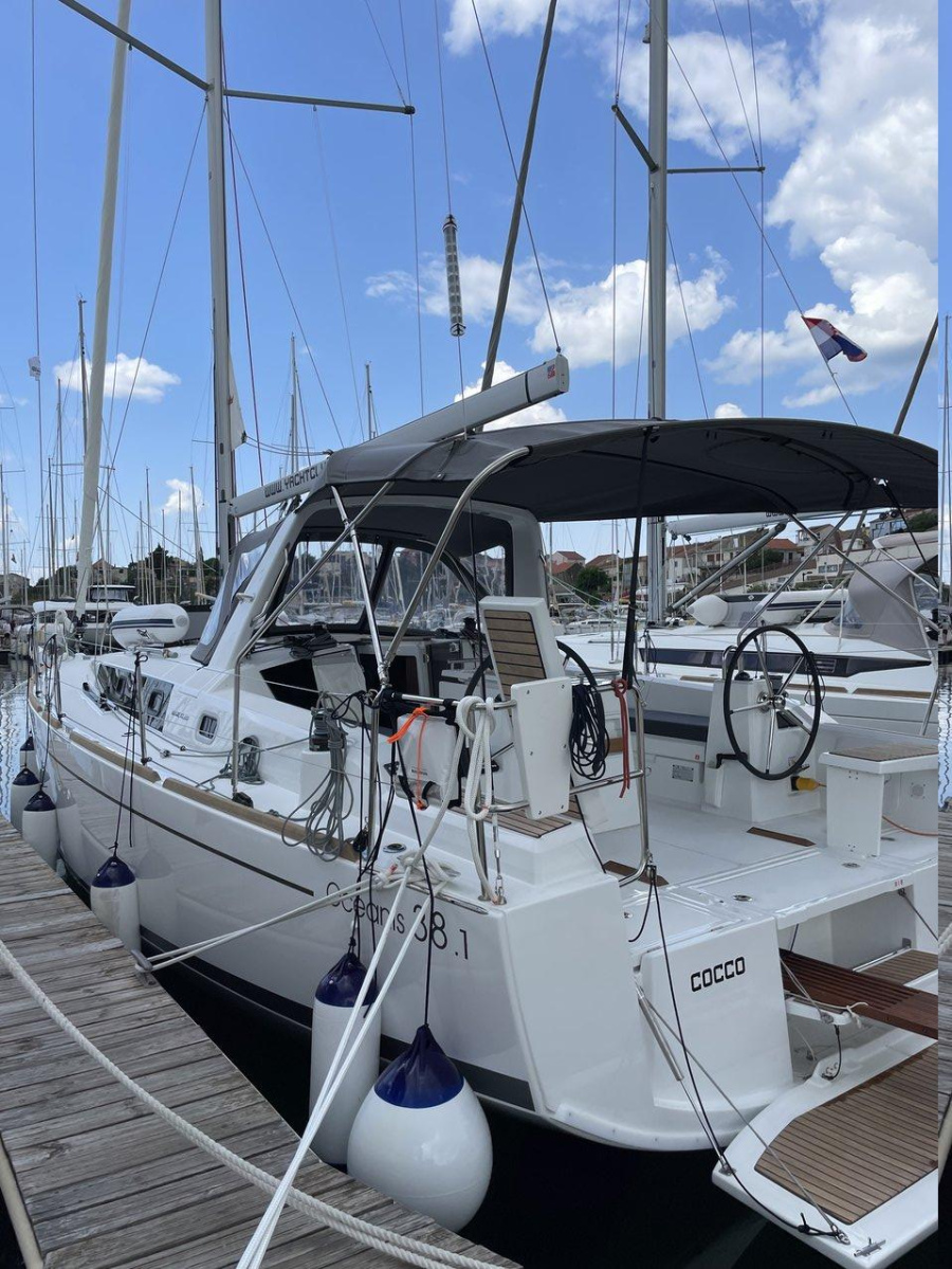Photo #1 - Oceanis 38.1 (Cocco) in Marina Mandalina - 38381