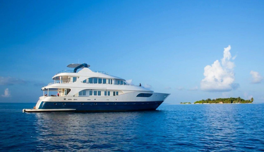 Photo #1 - MY Honors Legacy (Honors Legacy) in Maldives - 38554