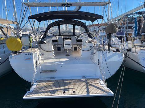 Photo #1 - Bavaria C45 - 4 cab. (Bluna) in ACI Marina - 38564