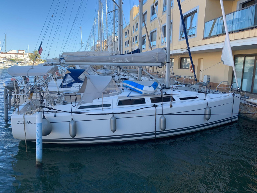Photo #1 - Hanse 345 (Kami) in Empuriabrava marina - 38568