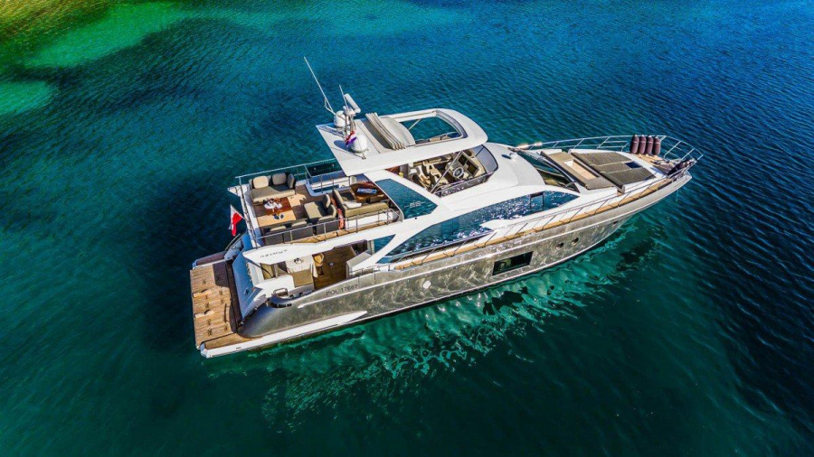Photo #1 - Azimut 66 - 4 + 1 cab. (MY My Karat II) in Marina - 38639