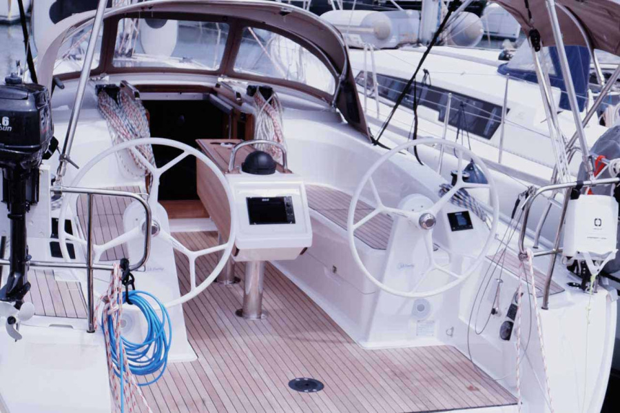 Photo #1 - Bavaria Cruiser 34 - 2 cab. (Saona) in de Mallorca, Real Club Nautico - 38795