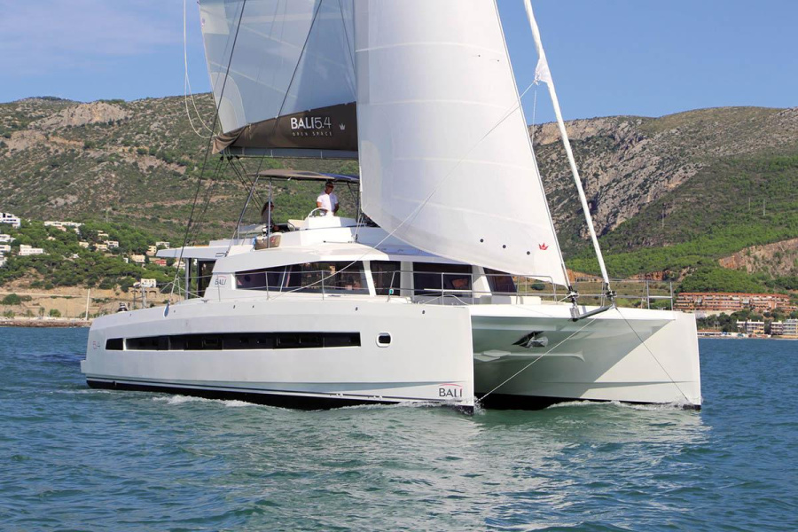 Photo #1 - Bali 5.4 - 6 + 2 cab. (Schrödinger's) in Resort & Marina - 38961