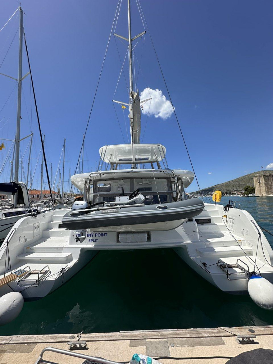 Photo #1 - Lagoon 46 - 4 + 2 cab. (Destiny Point) in ACI Marina - 39101