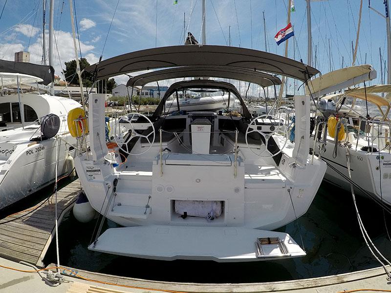 Photo #1 - Dufour 41 - 4 cab. (Anita) in Marina Mandalina - 39189