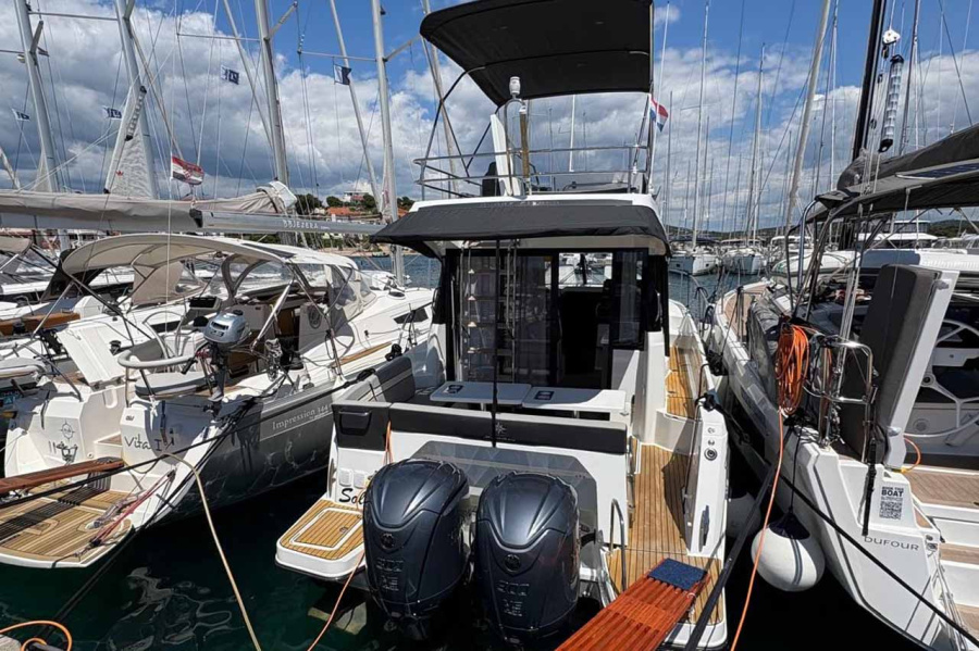 Photo #1 - Merry Fisher 1095 Fly (Solea) in Marina Hramina - 39297