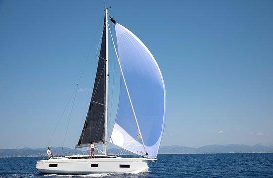 Photo #1 - Bavaria C38 (Alegria) en Marina Kremik - 39347