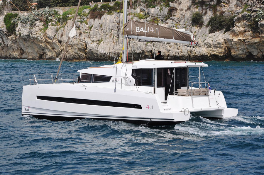 Photo #1 - Bali 4.1 - 4 cab. (Sea Lounge) in Marina Kornati - 39541