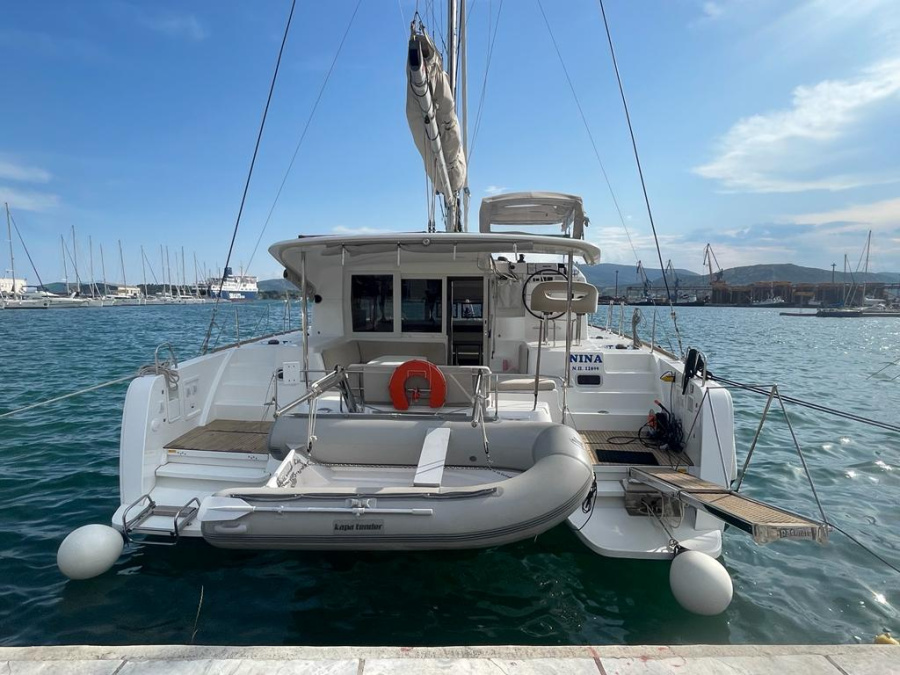 Photo #1 - Lagoon 40 - 4 + 2 cab (Nina) in  - 39555