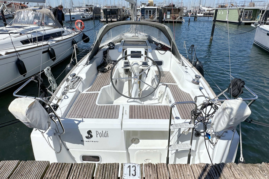 Photo #1 - Oceanis 31 (Poldi) in  - 39575