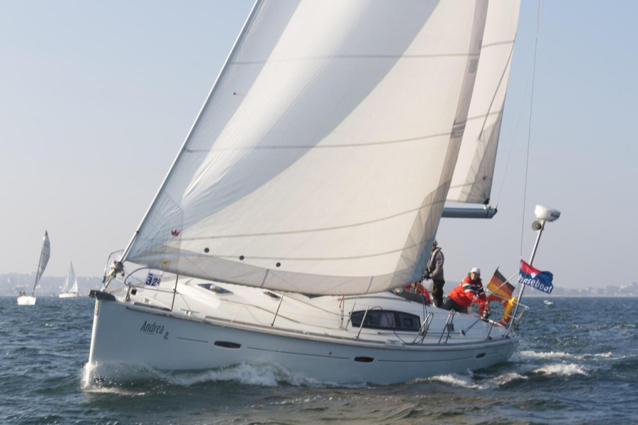 Photo #1 - Oceanis 43 (Andrea) en  - 39579