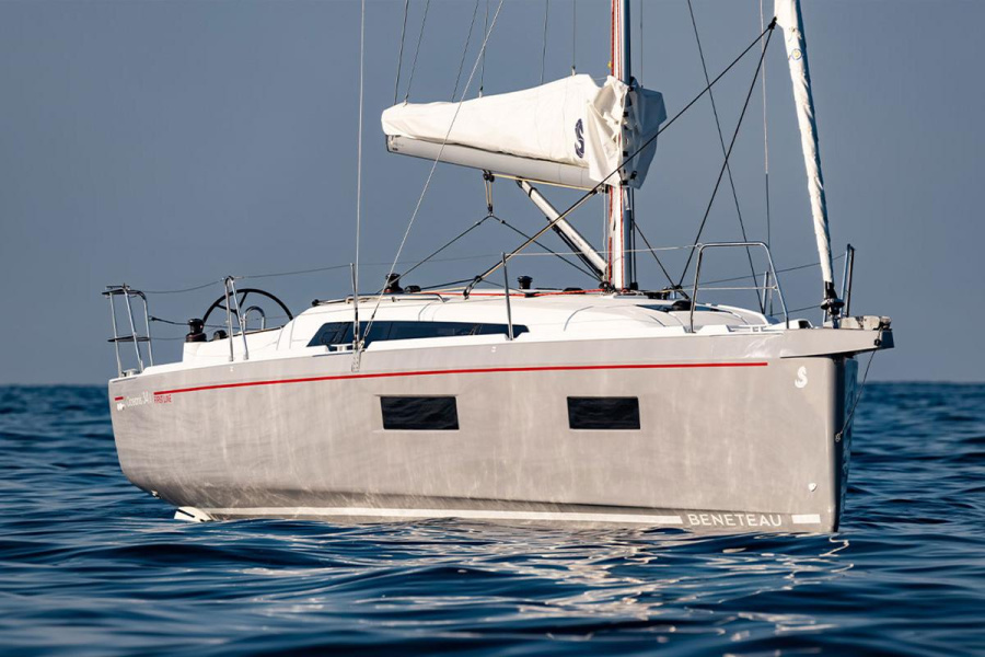 Photo #1 - Oceanis 34.1 - 3 cab. (ORIONIS) in Joya Del Mar Marina - 39588
