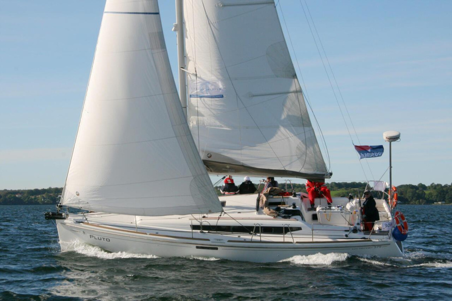 Photo #1 - Sun Odyssey 379 (Pluto) in Marina Sonwik - 39592