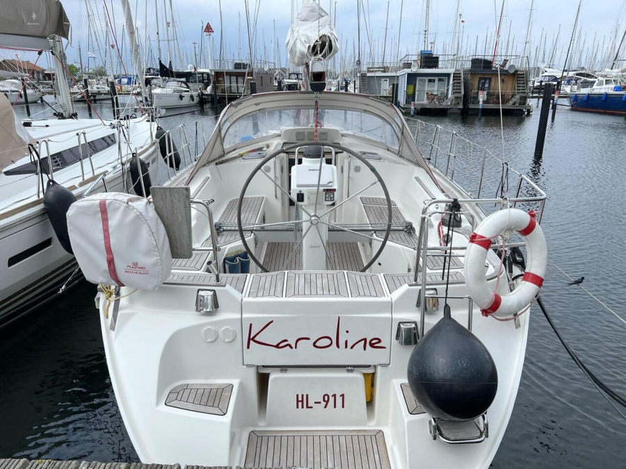 Karoline - 2